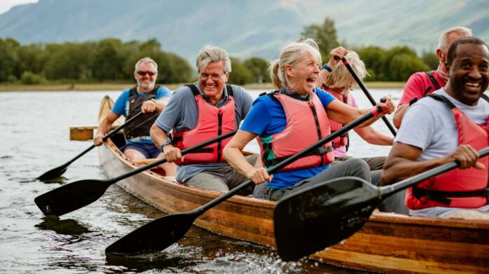 happy people canoeing